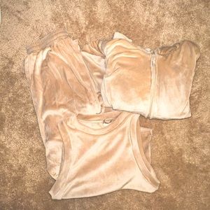 3 piece Skims velour set